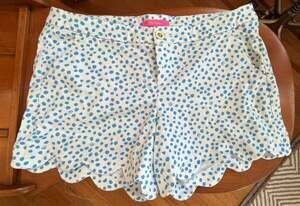 Lilly Pulitzer Buttercup Scalloped Hem White Shorts with Blue Polka Dots Size 12